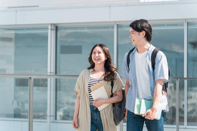 声優を目指せる養成学校の種類